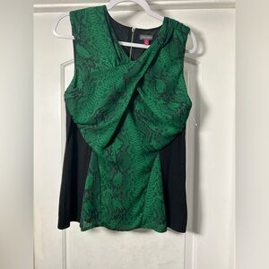Vince Camuto Green Snakeskin Drape Top – Size L